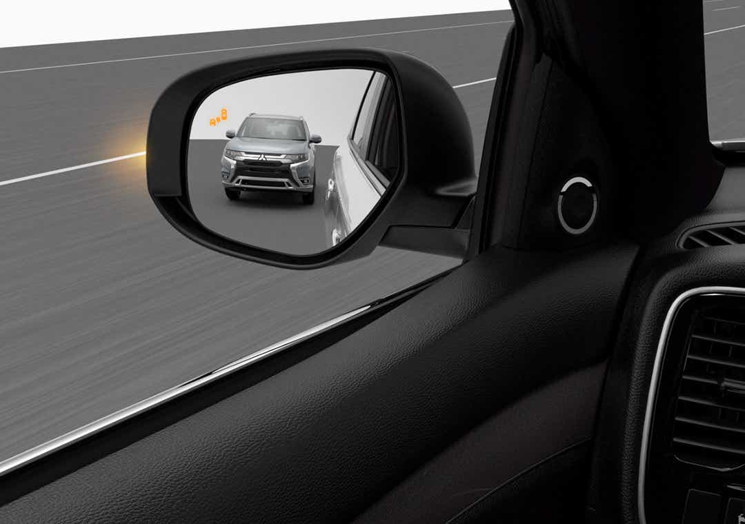 Blind Spot Warning i Eclipse Cross PHEV