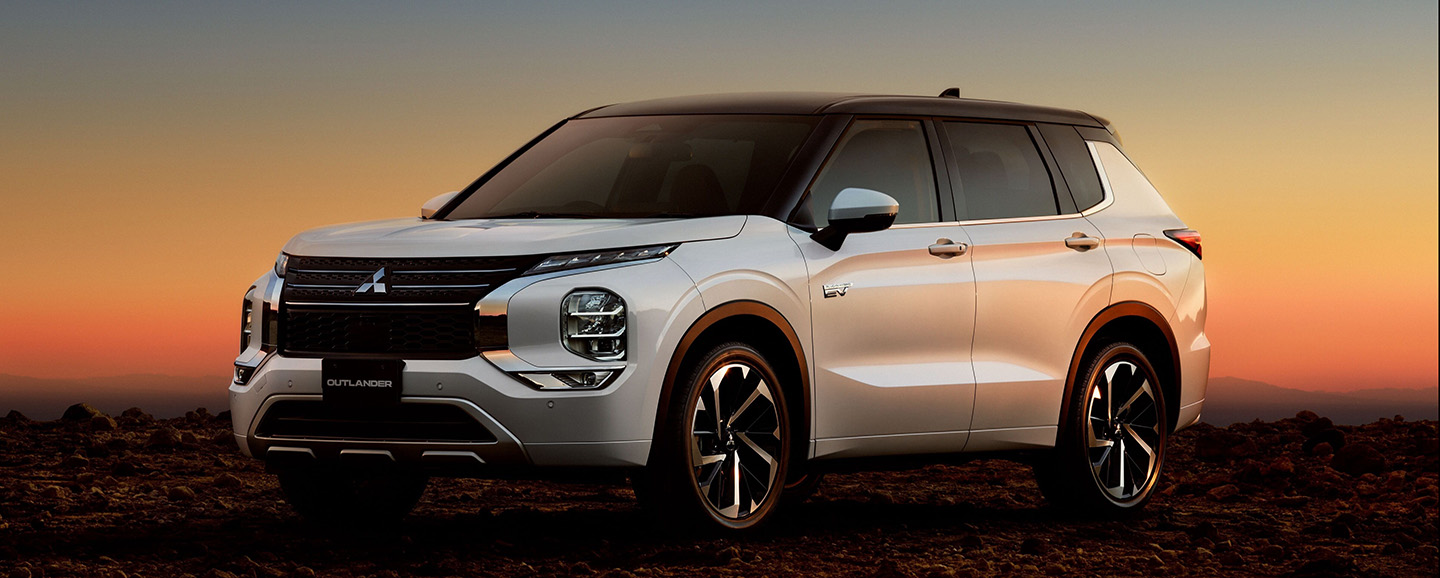 New Outlander PHEV_FIX Bild på nuvarande generationen Outlander